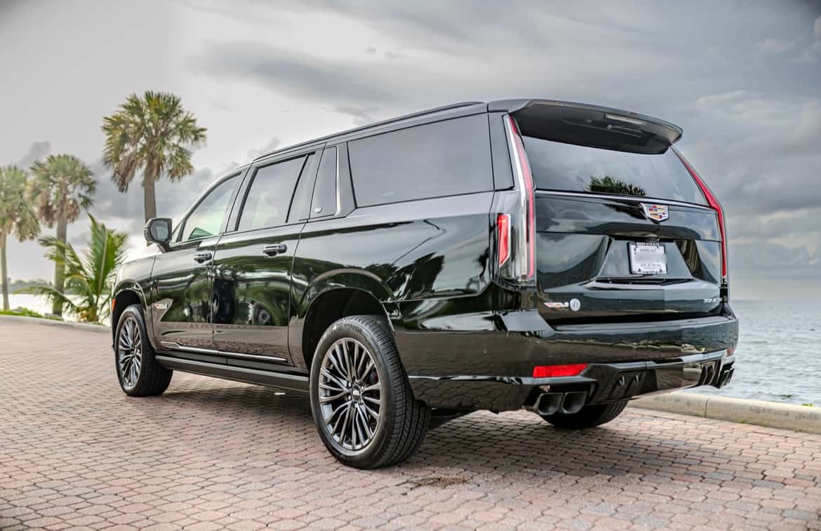 Cadillac Escalade V-Series Rental in Miami thumbnail 2