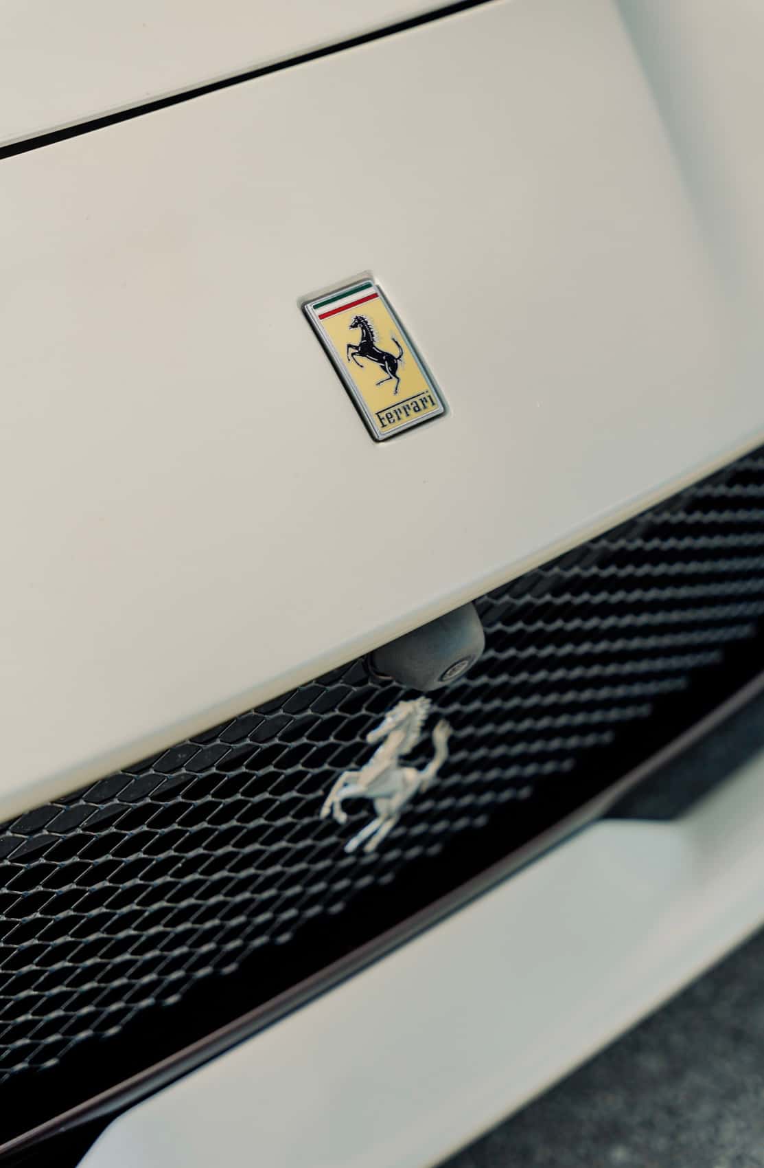 Ferrari 812 SuperFast Rental in Miami thumbnail 4