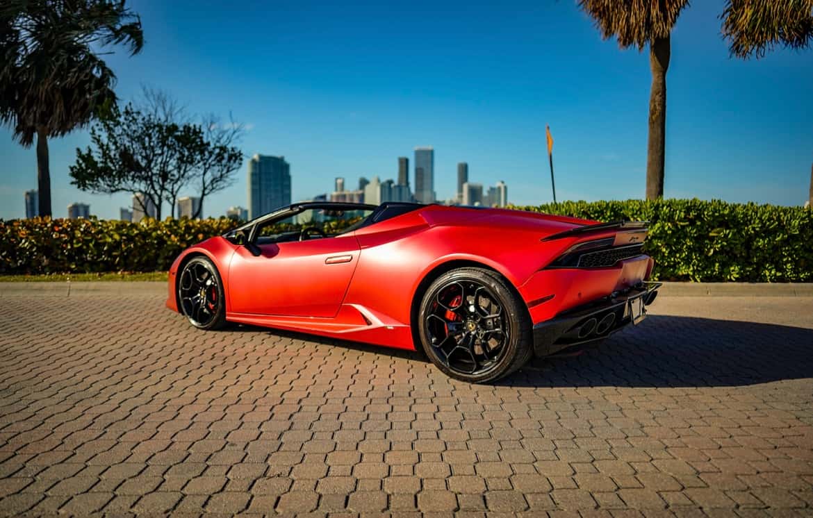 Lamborghini Huracan Rental in Fort Lauderdale thumbnail 3