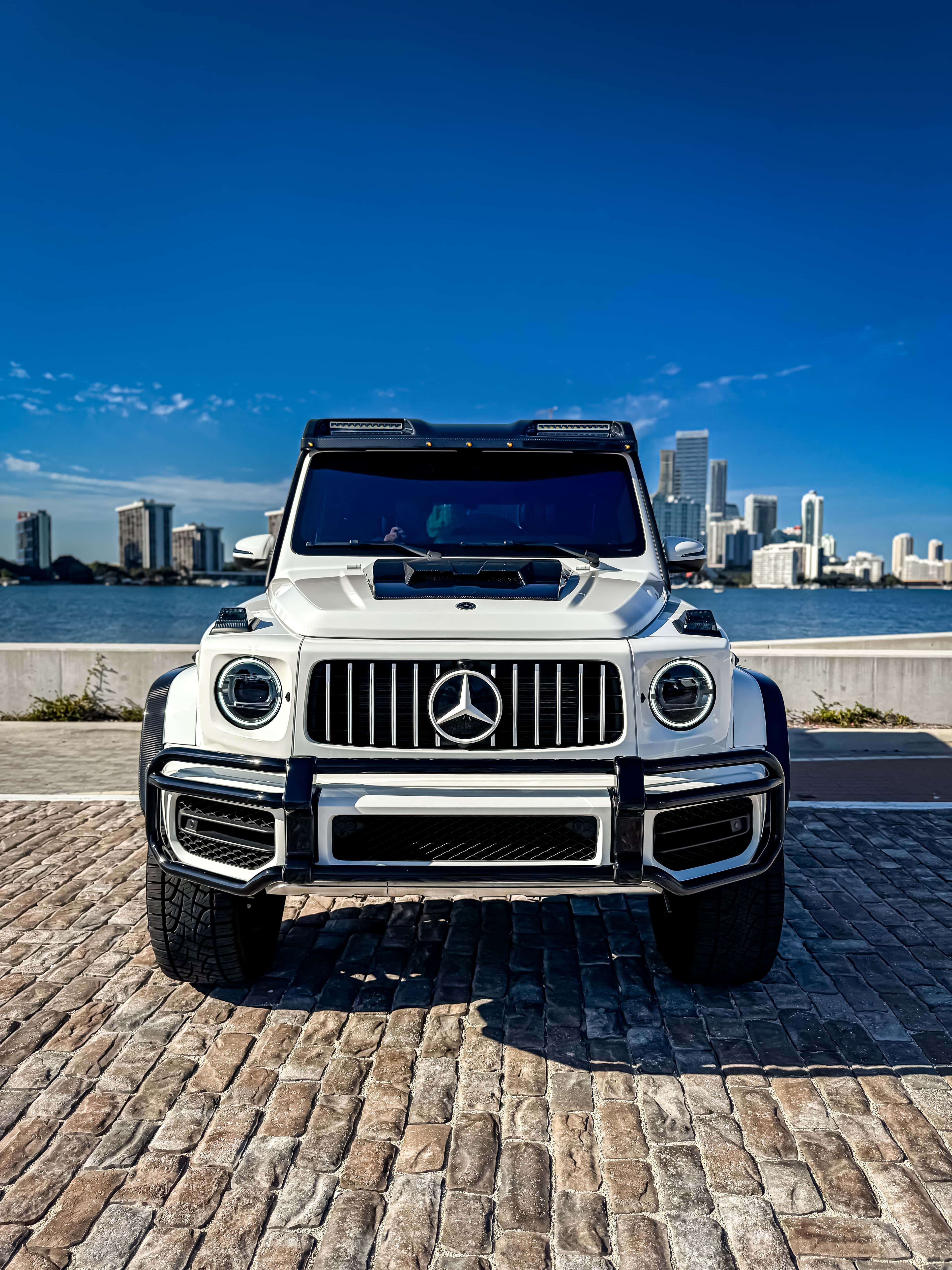Mercedes G63 AMG Rental in Miami thumbnail 2
