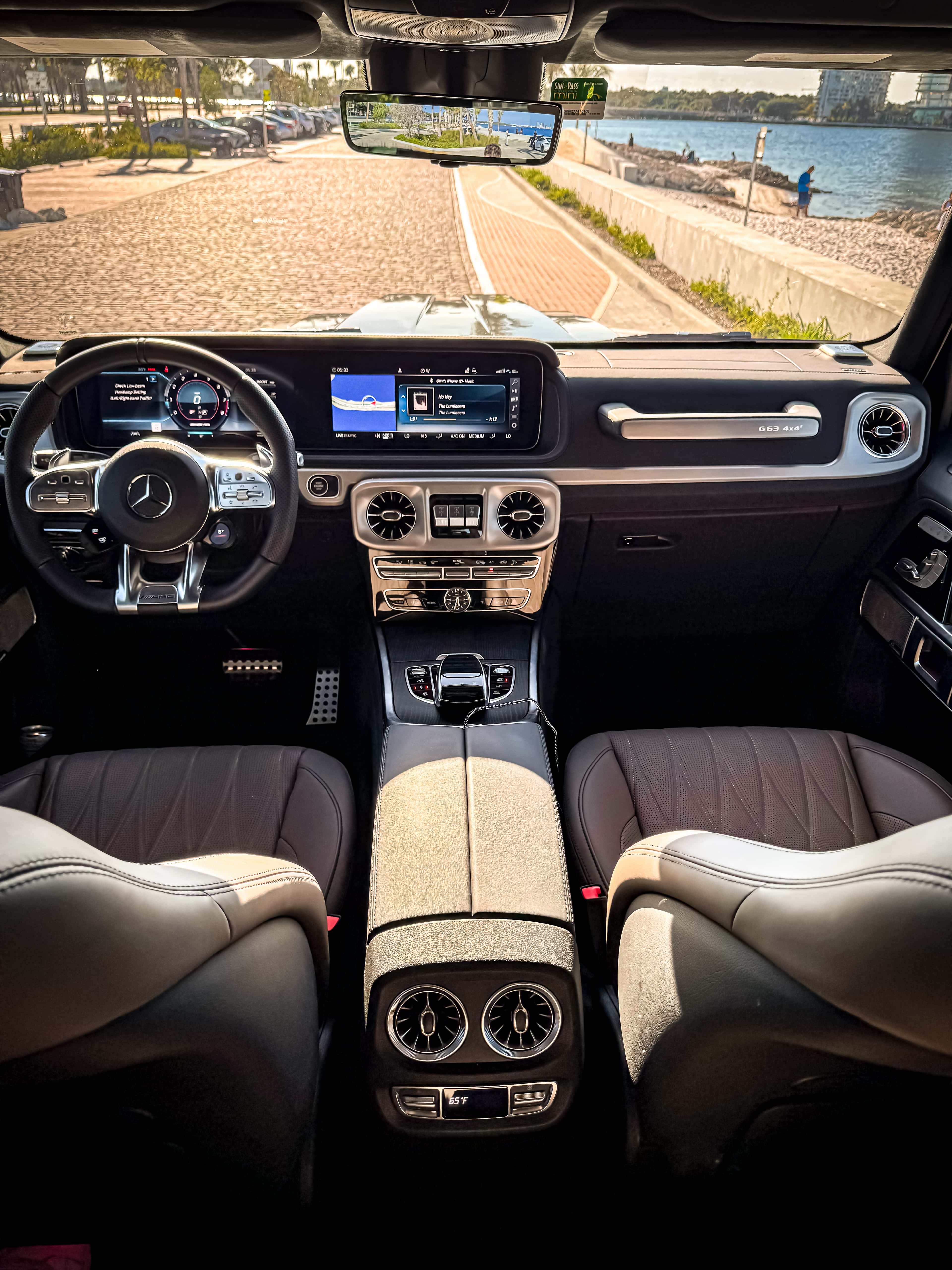 Mercedes G63 AMG Rental in Miami thumbnail 8