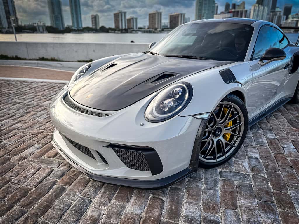 Porsche 911 GT3 RS Rental in Miami thumbnail 2