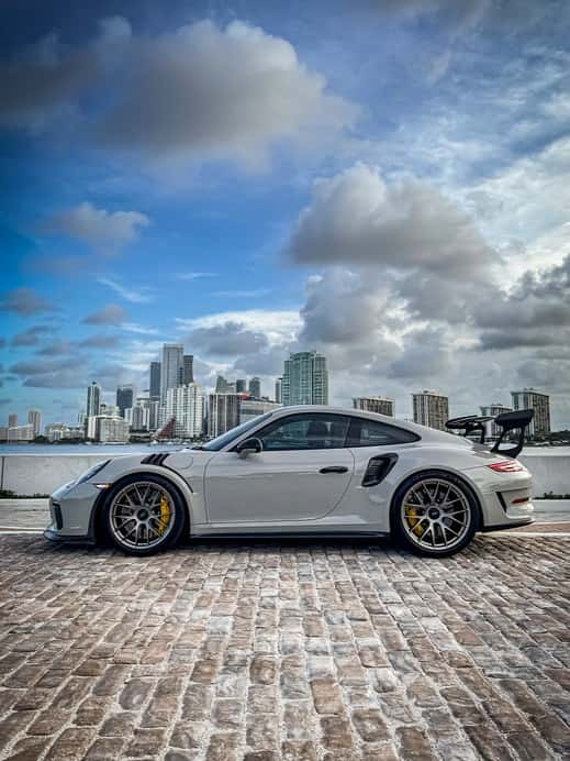 Porsche 911 GT3 RS Rental in Miami thumbnail 3