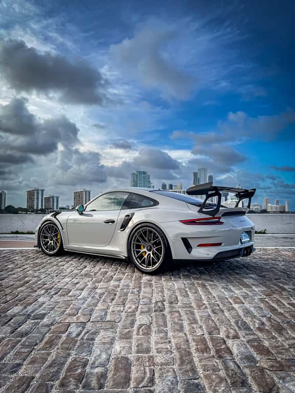 Porsche 911 GT3 RS Rental in Miami thumbnail 4