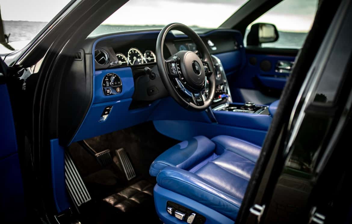 Forgiato Rolls Royce Cullinan Rental in Miami thumbnail 4