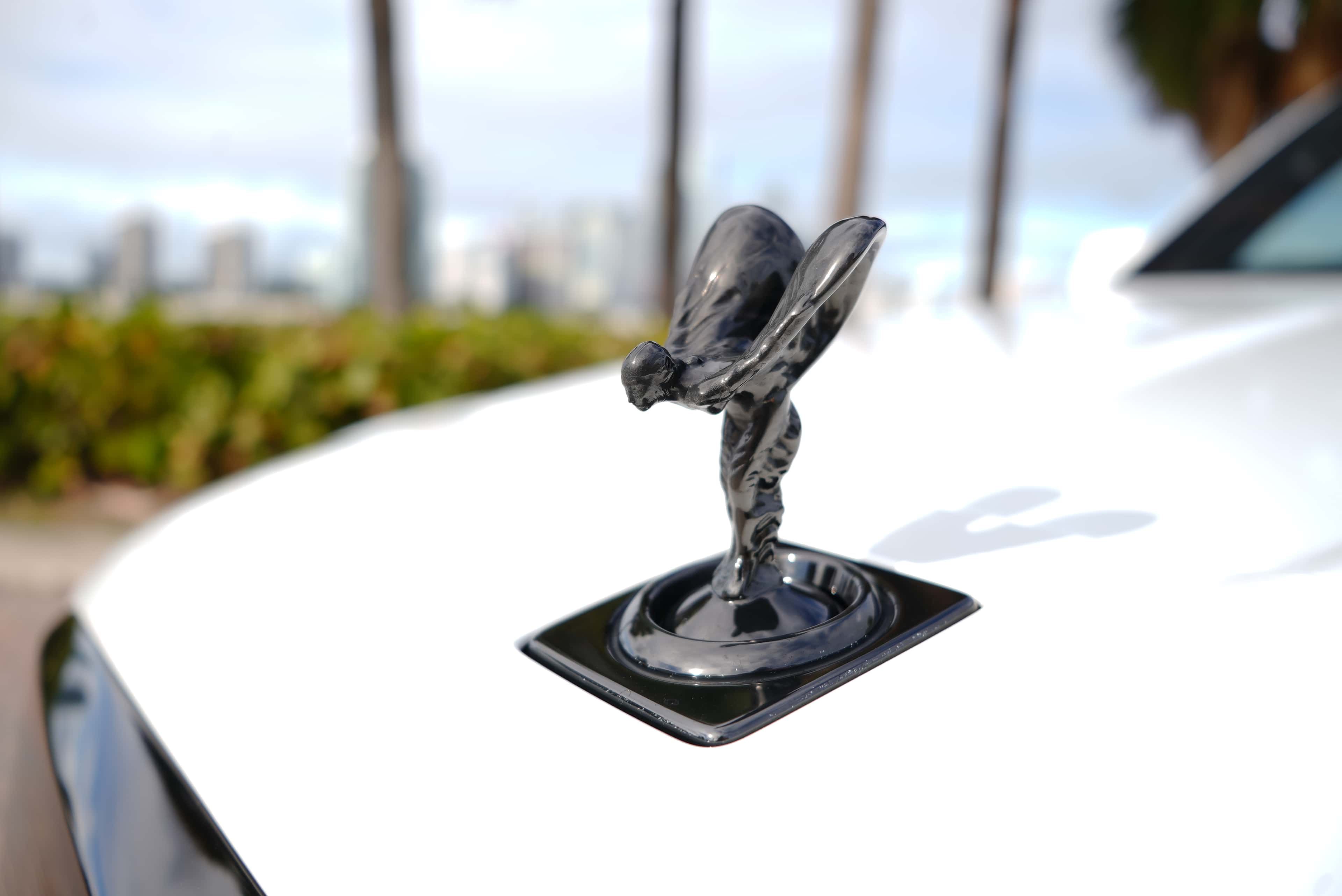 Rolls Royce Cullinan Rental in Miami thumbnail 5