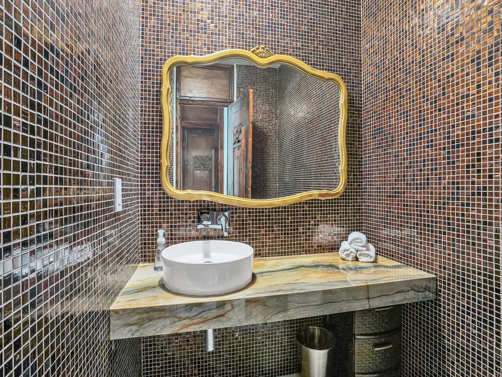 VILLA AMBER Rental in Miami thumbnail 7