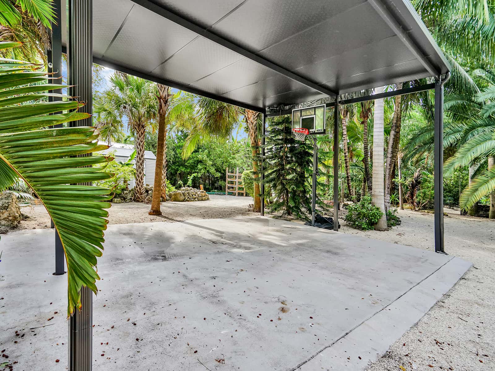 VILLA AMBER Rental in Miami thumbnail 13