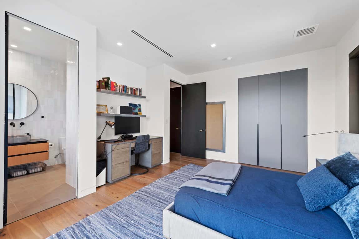 VILLA ARIA Rental in Miami thumbnail 3