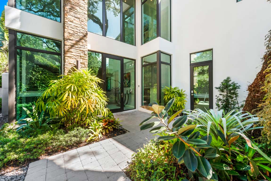 VILLA CELINE Rental in Miami thumbnail 15