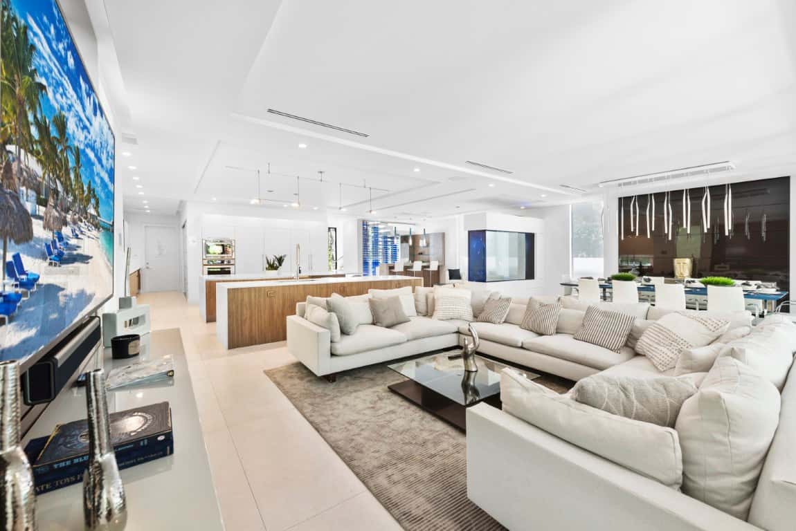 VILLA CELINE Rental in Miami thumbnail 4