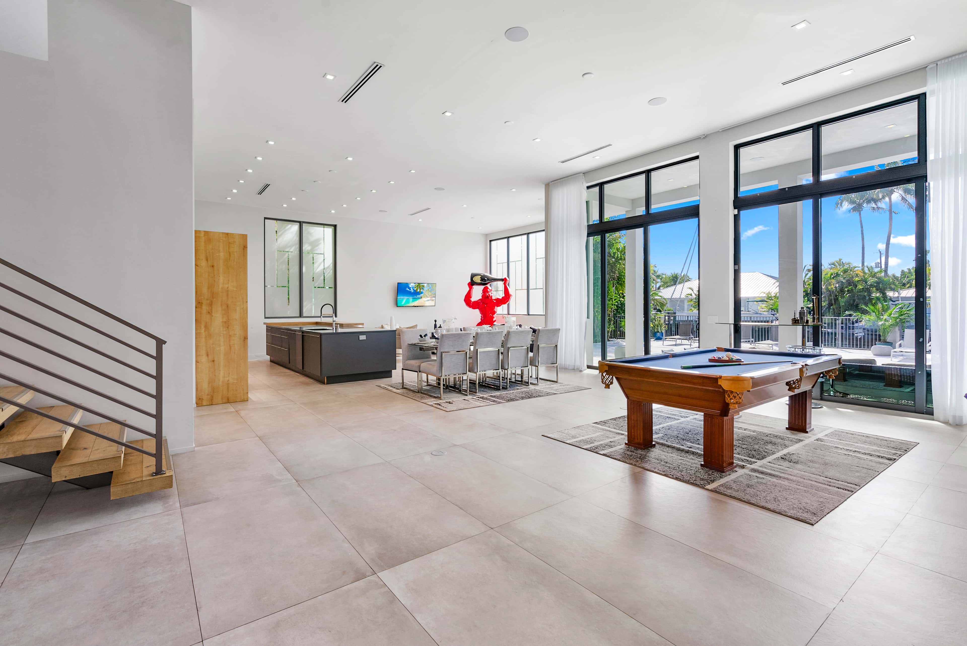 VILLA HAYDEN Rental in Miami thumbnail 4