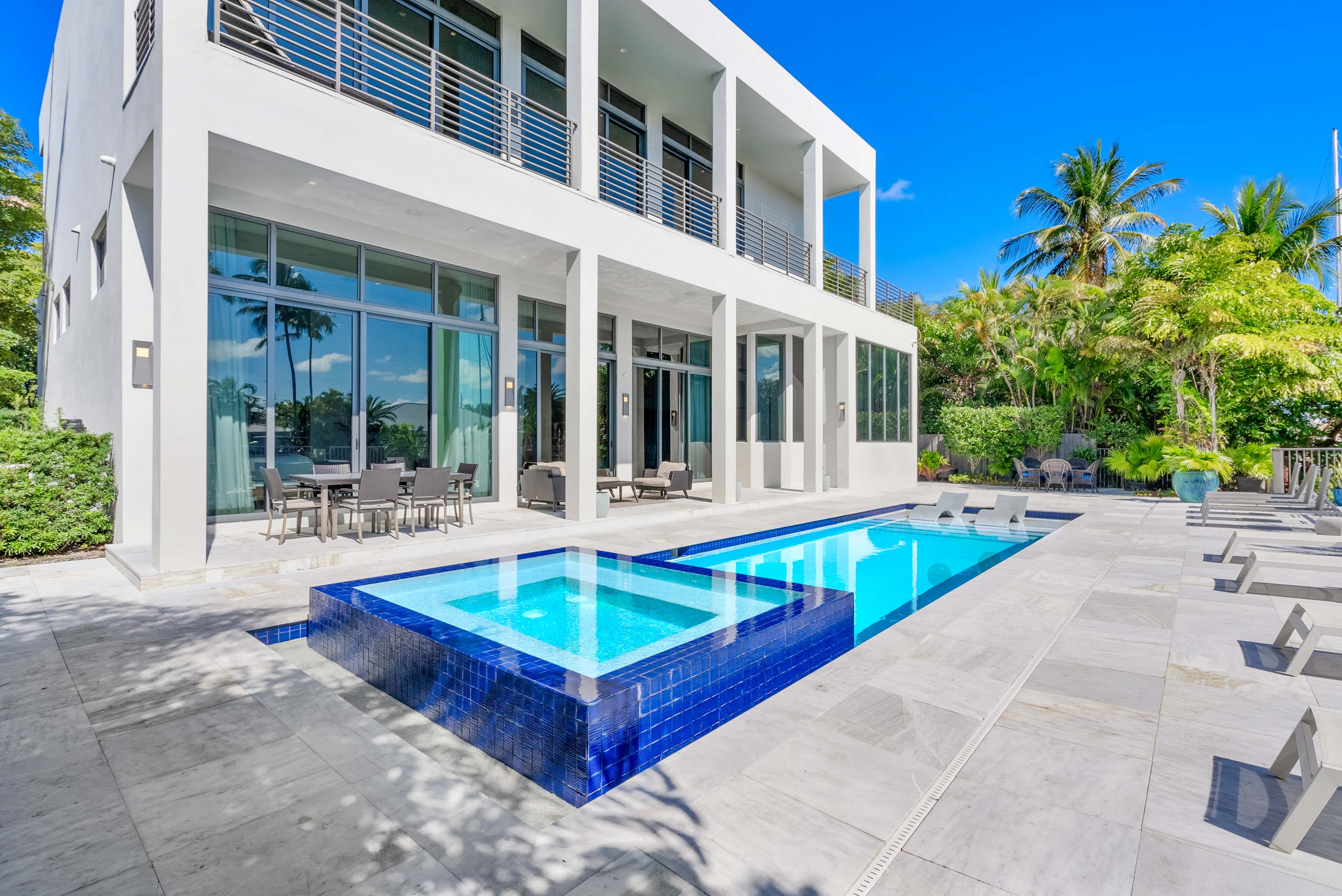 VILLA HAYDEN Rental in Miami thumbnail 2