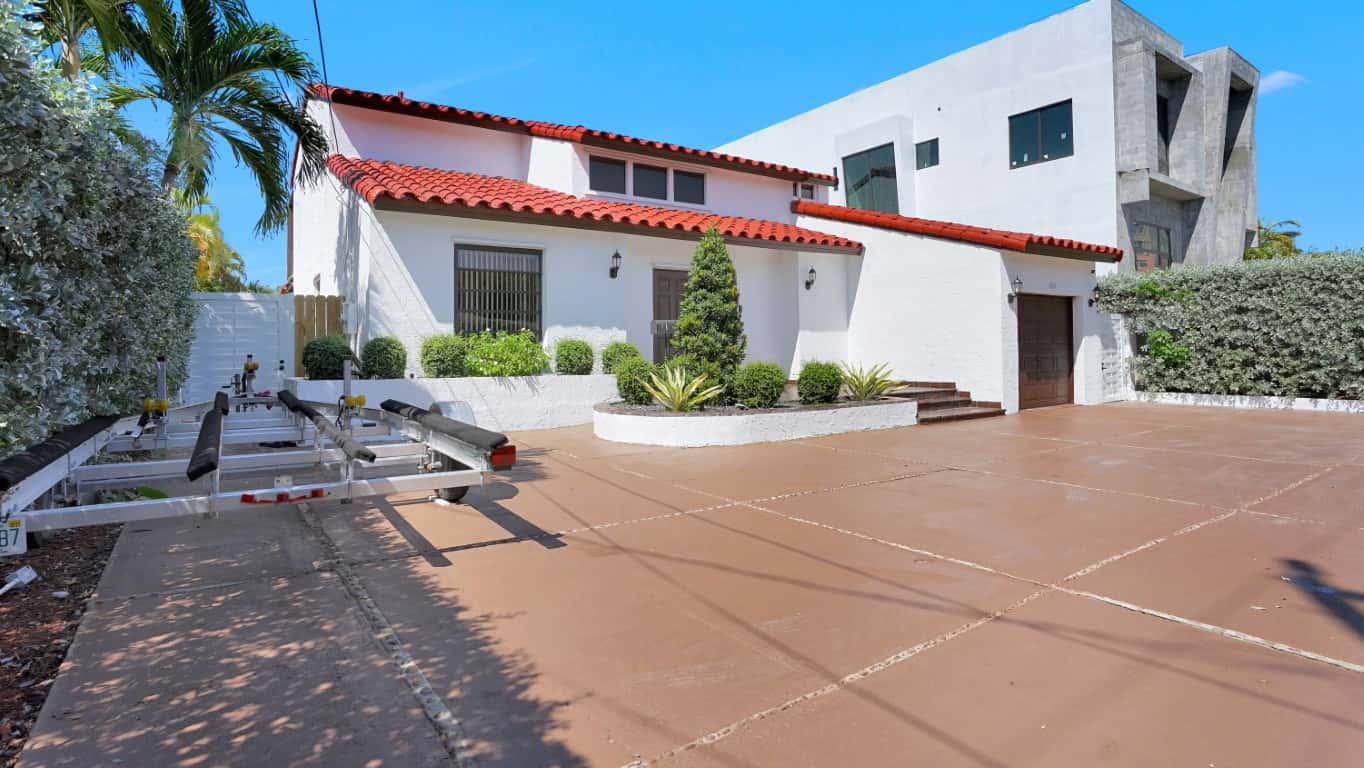 VILLA LINDA Rental in Miami thumbnail 12