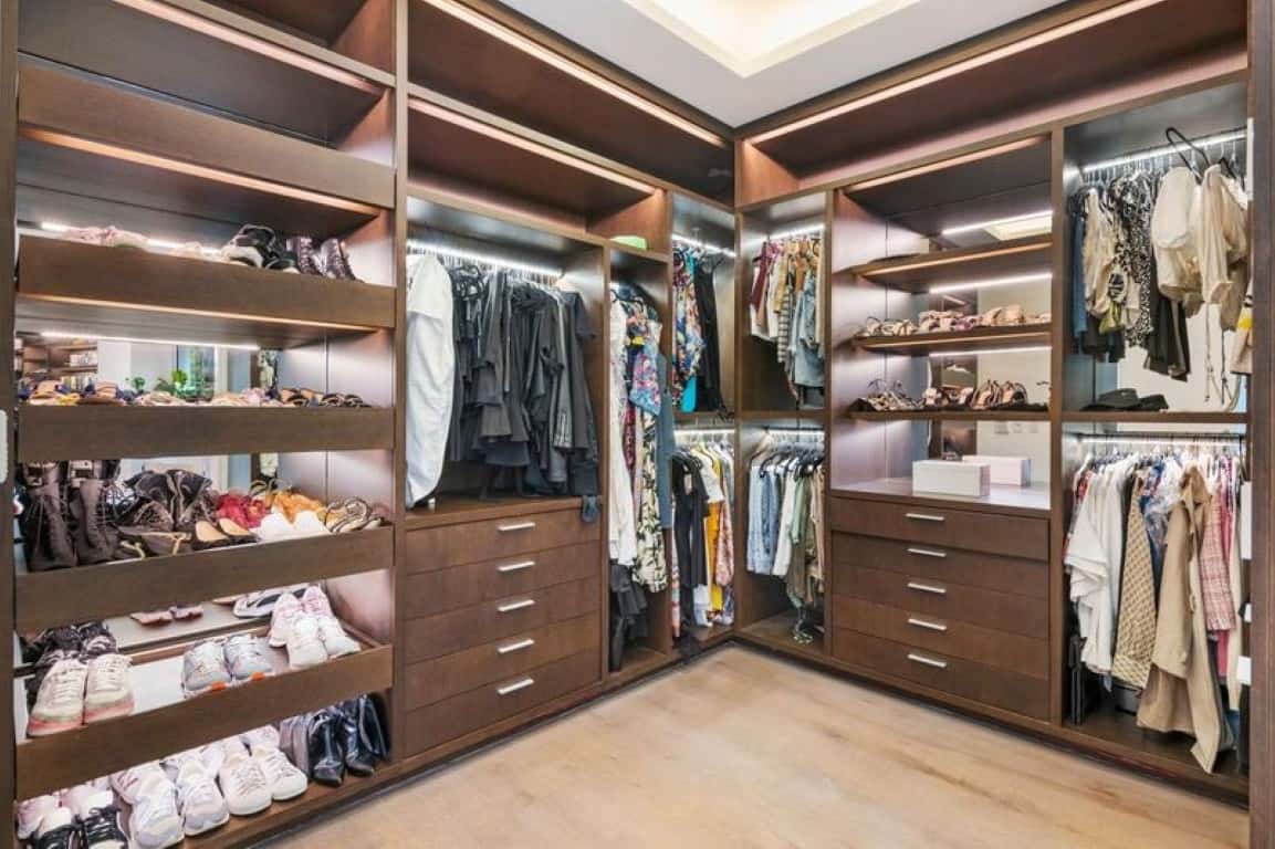 VILLA LUX Rental in Miami thumbnail 9