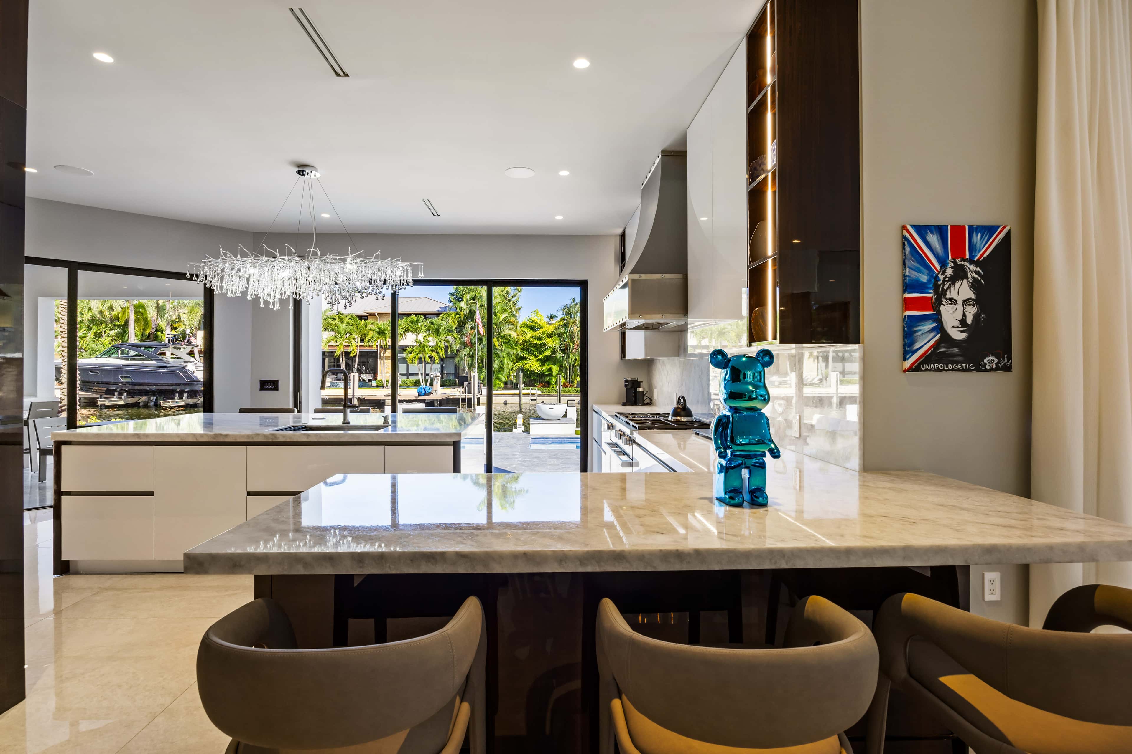 SAN MARCO BLEU Rental in Miami thumbnail 7