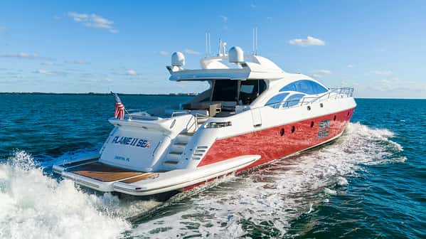 Azimut Contemp 90' Rental in Miami thumbnail 3