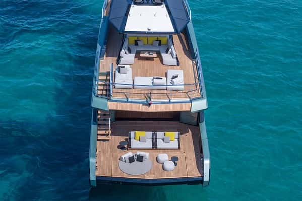 Wally 85' Rental in Miami thumbnail 4