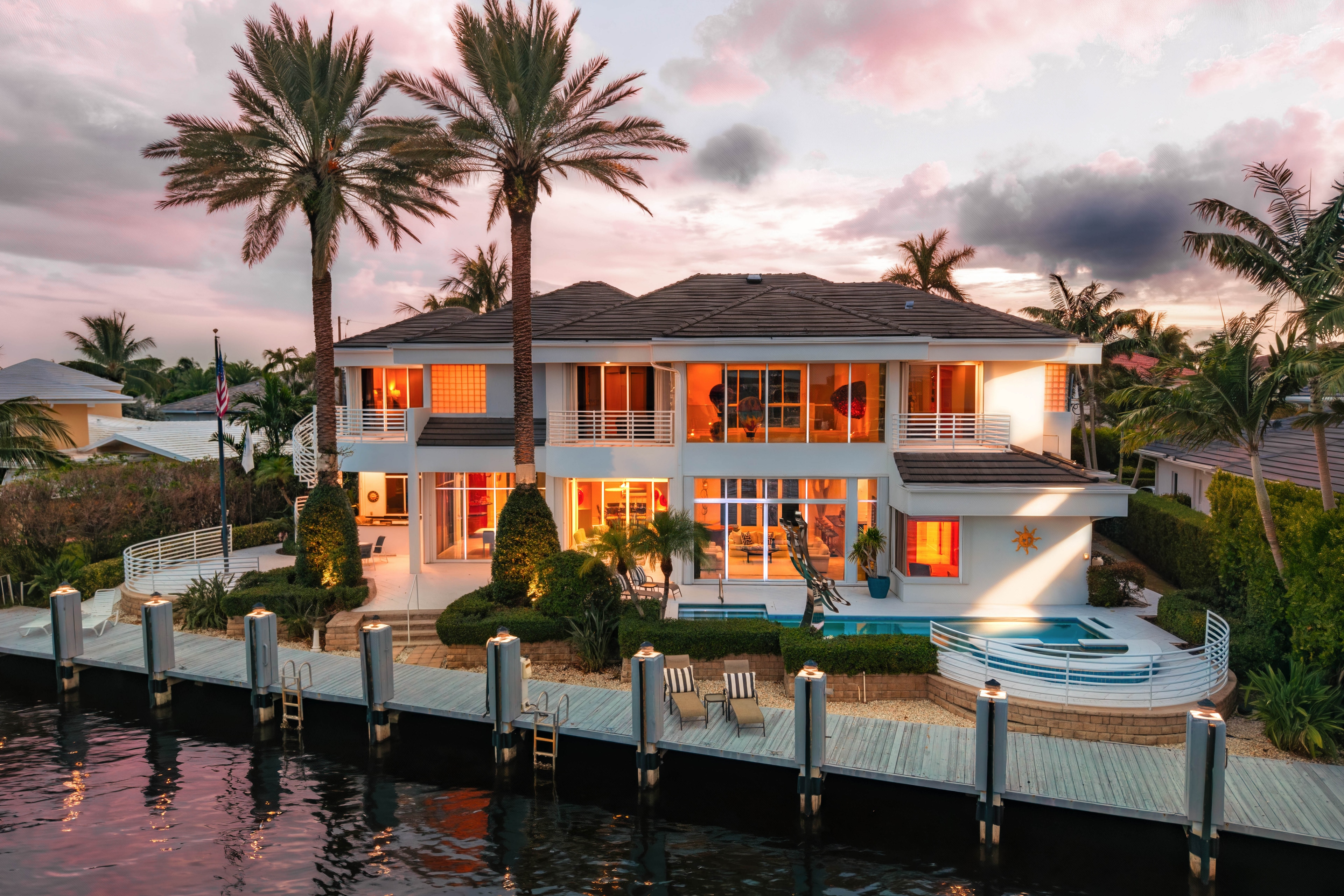 VILLA FAROS Rental in Miami - Image 1