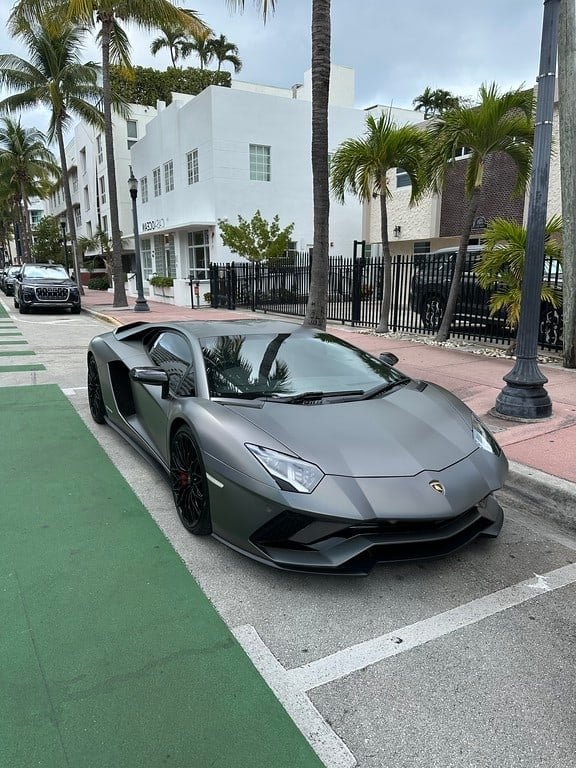 Lamborghini Aventador S