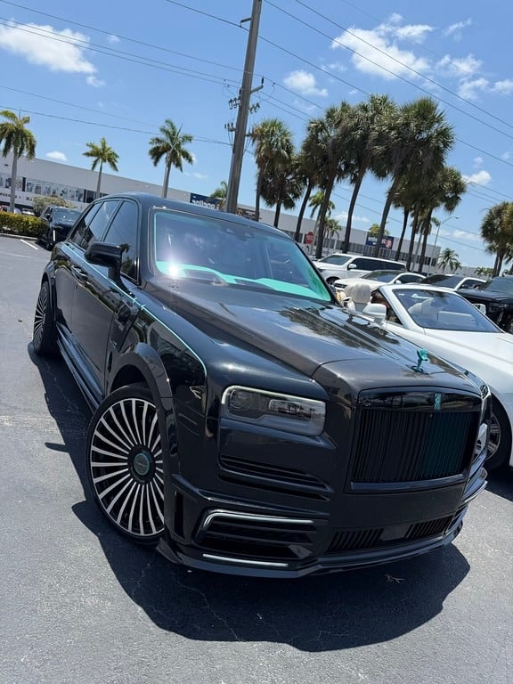 Mansory Rolls Royce Cullinan
