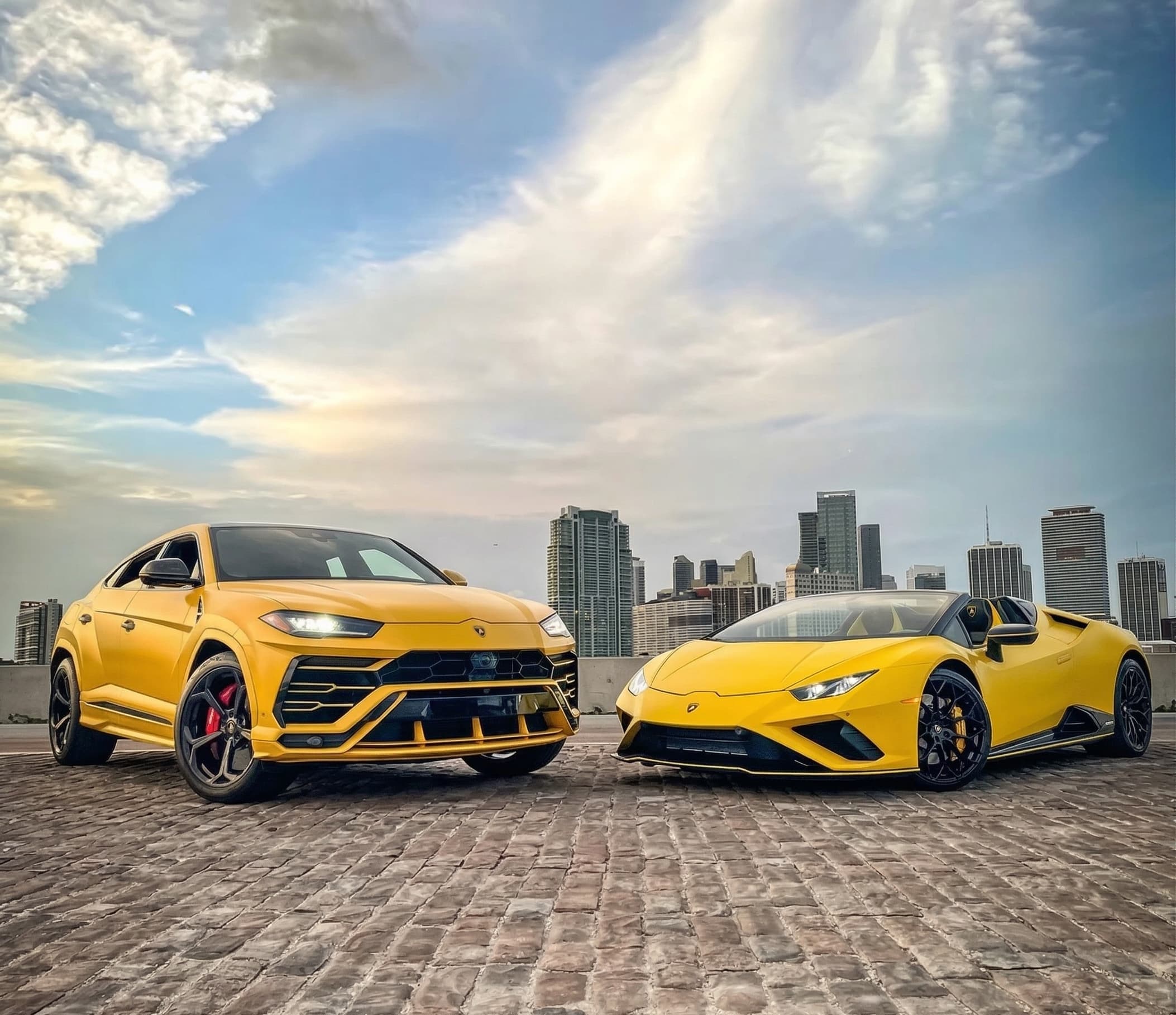 Lamborghini Urus vs Huracan: Which Should You Rent in Miami?